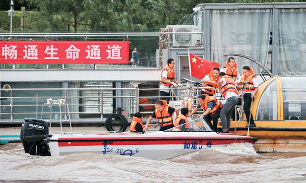 全面提高干部現代化建設能力